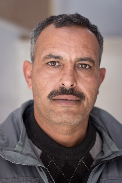 Ismael Eleimat، Jordanian working in construction.
