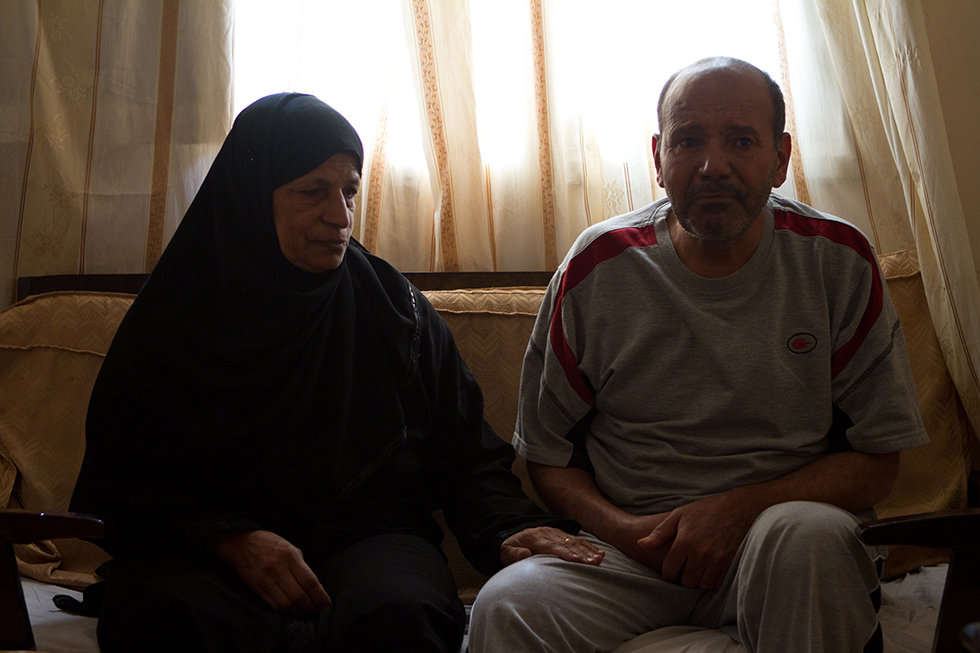 أبوان فقدا ابنهما الأكبر في مواجهات ميدان النهضة، الجيزة، ٢٠١٣