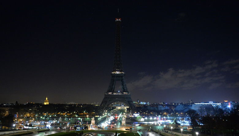 Paris-Eiffel-charlie-hebdo