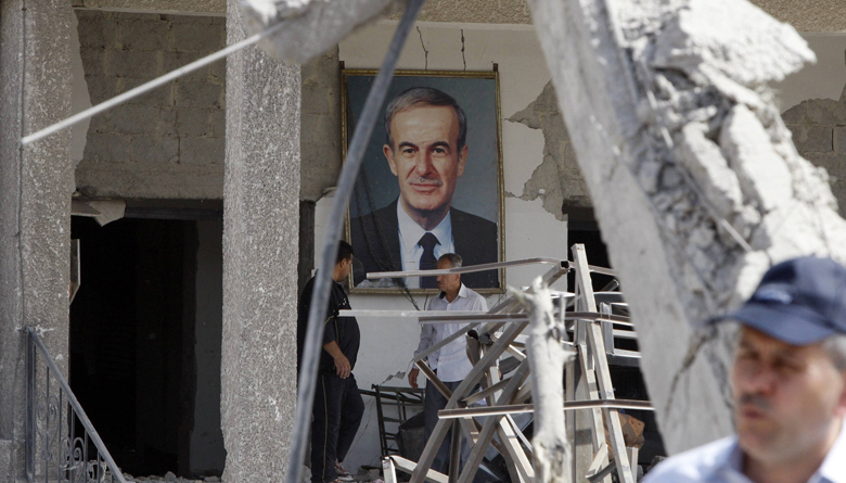 خمسة عشر عام ا على وفاة حافظ الأسد موت الأب والوعي السوري 7iber حبر