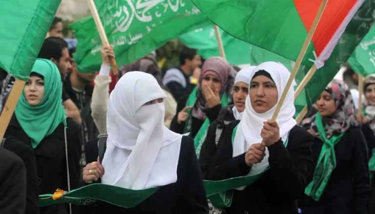 الحركة النّسائية الفلسطينيّة وحماس: محاولة فهم تمكين المرأة خارج إطار نسوي