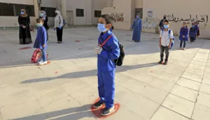 عودة غير مكتملة: كيف سارت الإجراءات الوقائية قبل تعليق دوام المدارس؟