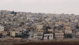 كورونا في مخيم الحصن: كيف تؤثر الجائحة في ظل تردٍ اقتصادي واكتظاظ سكاني؟