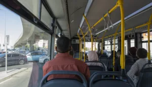 الباص السريع: خطوة أولى نحو شبكة نقل عام كفؤة في عمّان