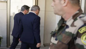 «اليوم التالي» في غزة: السلطة الفلسطينية تطلّ برأسها