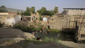 تلوث نهر في أفغانستان