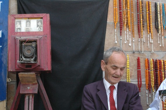 An old man and an old camera